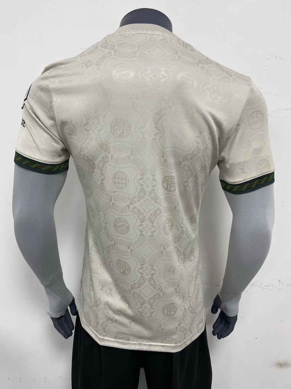 Bayern München Player Trikot Oktoberfest 2025/26