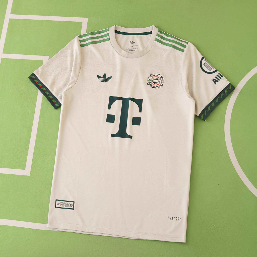 KOMBI Bayern München 2025/26 - Weihnachts-Kombi