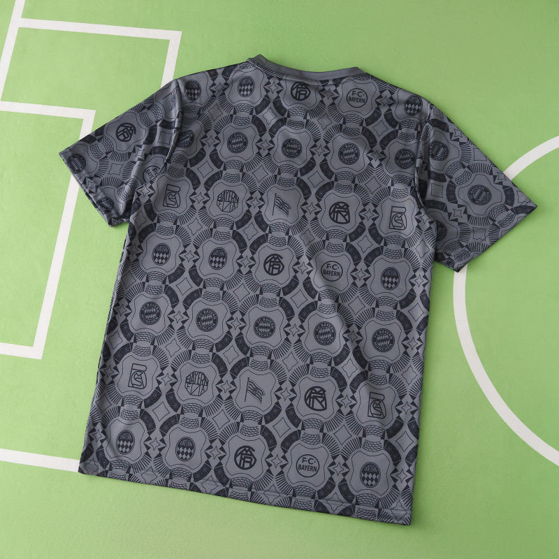 Bayern München Trainingstrikot 2025/26