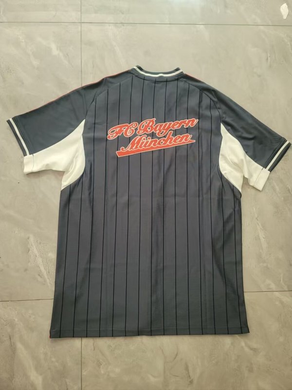 Bayern München US Pack Full-Button Baseball Trikot
