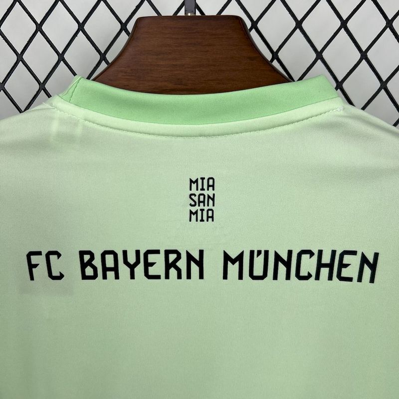 Kinder Bayern München Trikot Goalkeeper 2025/26