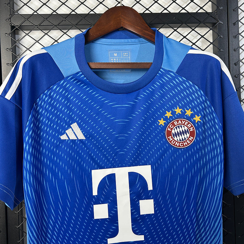 Bayern München Goalkeeper Blau Trikot 2025/26