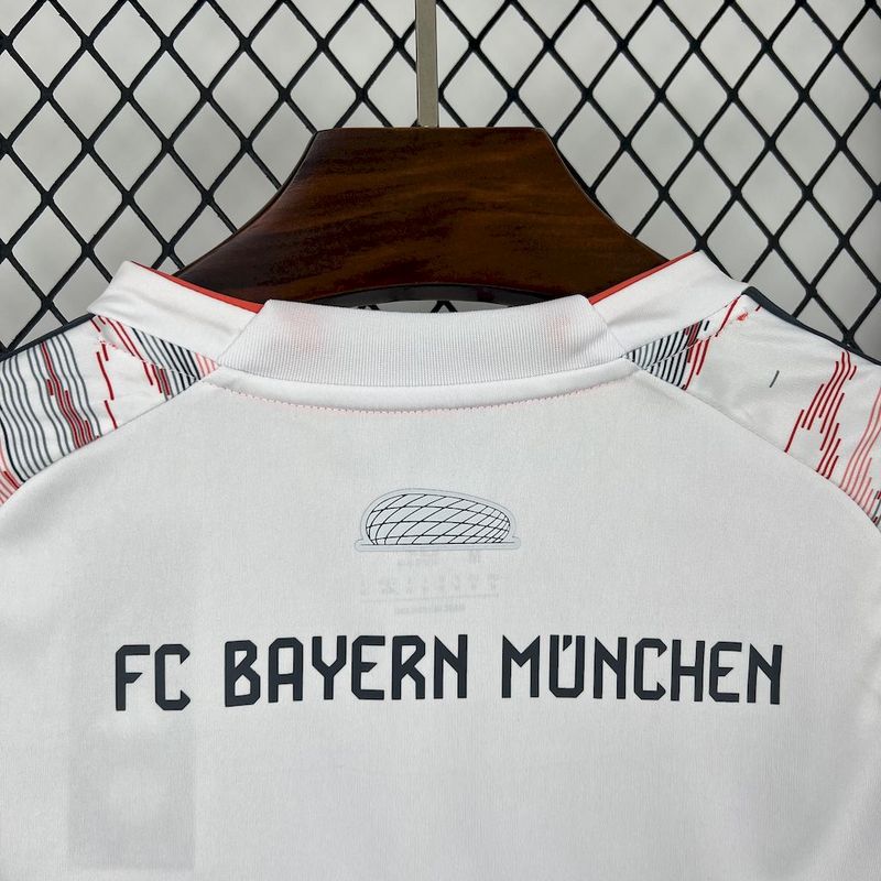 Bayern München Auswärtstrikot 2025/26 - Damen
