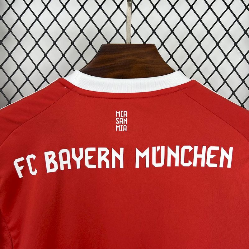 Bayern München Heimtrikot 2025/26